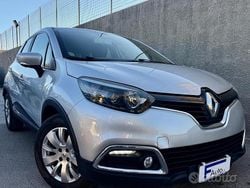 Grigio Usata 2015 Renault Captur SUV | 8999 € (Buon prezzo)