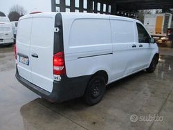 Bianco Usata 2018 Mercedes Vito Furgone | 14.800 € (Super prezzo)