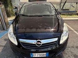 Nero Usata 2011 Opel Corsa Enjoy Tre volumi | 3900 € (Buon prezzo)