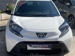 Bianco Nuova 2025 Toyota Aygo X Active SUV | 15.999 € (Buon prezzo)