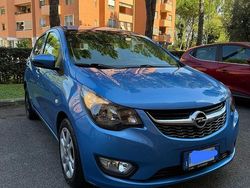 Blu/azzurro Usata 2017 Opel Karl Due volumi | 7900 € (Buon prezzo)