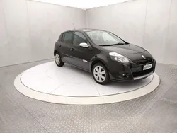 Nero Usata 2012 Renault Clio IV Due volumi | 3500 € (Buon prezzo)