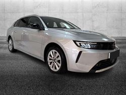 Argento Usata 2023 Opel Astra Elegance Tre volumi | 22.950 € (Buon prezzo)