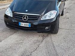 Nero Usata 2012 Mercedes A160 Executive Tre volumi | 3200 € (Super prezzo)