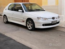 Bianco Usata 1998 Peugeot 306 GTi Due volumi | 9400 €