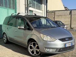 Grigio Usata 2009 Ford Galaxy Ghia Monovolume | 4200 €