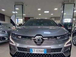 Usata 2024 Renault Mégane Iconic Tre volumi | 24.900 € (Super prezzo)