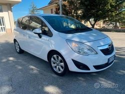 Bianco Usata 2011 Opel Meriva Monovolume | 5000 €