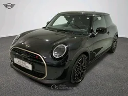 Midnight black ii Usata 2024 Mini Cooper Favoured Due volumi | 34.000 € (Buon prezzo)