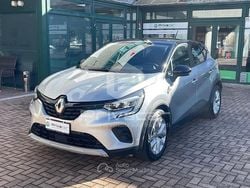 Gray Usata 2022 Renault Captur Zen SUV | 15.990 € (Buon prezzo)