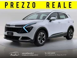 Bianco / pastello Usata 2023 Kia Sportage SUV | 28.500 € (Buon prezzo)