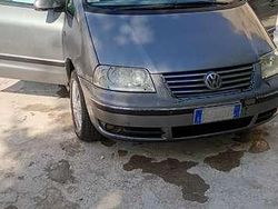 Usata 2004 VW Sharan Comfortline Monovolume | 4500 €