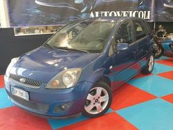 Blu Usata 2008 Ford Fiesta Due volumi | 2700 € (Cara)