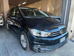 Nero Usata 2017 VW Touran Business Monovolume | 16.900 € (Ottimo prezzo)