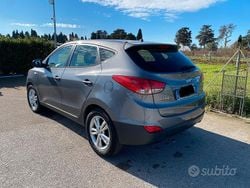 Grigio Usata 2012 Hyundai ix35 SUV | 6000 € (Buon prezzo)