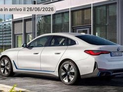 Argento Usata 2024 BMW i4 M Sport Tre volumi | 61.570 € (Ottimo prezzo)