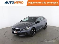 Grigio Usata 2016 Volvo V40 CC Summum Station wagon | 15.999 € (Cara)