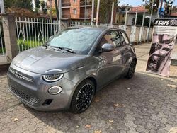 Antracite Usata 2021 Fiat 500e Passion Tre volumi | 14.900 € (Buon prezzo)