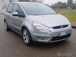 Grigio Usata 2008 Ford S-MAX Titanium Monovolume | 3200 € (Ottimo prezzo)