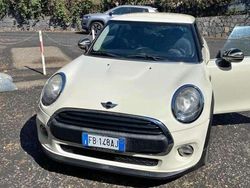 Bianco Usata 2015 Mini ONE Due volumi | 9000 € (Buon prezzo)