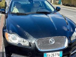 Nero Usata 2011 Jaguar XF Tre volumi | 3000 €