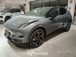 Verde Usata 2025 Lynk & Co 02 SUV | 33.500 €