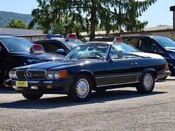 Blu scuro Usata 1986 Mercedes 560 Cabrio | 30.000 €