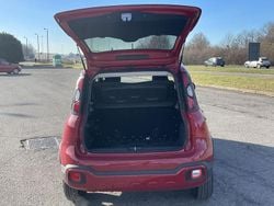 Rosso Usata 2024 Fiat Panda Cross Cross Due volumi | 14.980 € (Buon prezzo)