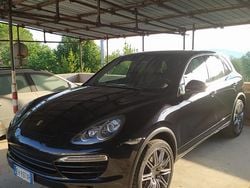 Usata 2011 Porsche Cayenne SUV | 15.000 € (Super prezzo)