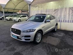 Argento Usata 2017 Jaguar F-Pace SUV | 23.990 € (Molto cara)