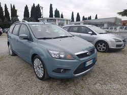 Grigio Usata 2008 Ford Focus Station wagon | 3450 € (Cara)