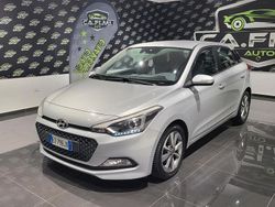 Argento Usata 2015 Hyundai i20 Style Tre volumi | 4990 € (Buon prezzo)