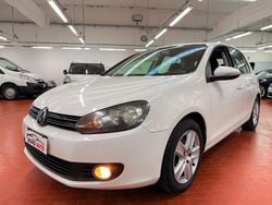 Bianco Usata 2010 VW Golf Highline Tre volumi | 4500 € (Super prezzo)
