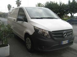 Bianco Usata 2021 Mercedes Vito Furgone | 22.800 € (Super prezzo)