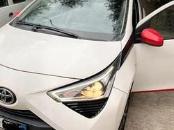 Bianco Usata 2020 Toyota Aygo Due volumi | 14.900 € (Cara)