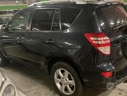 Nero Usata 2011 Toyota RAV4 SUV | 7900 € (Buon prezzo)
