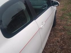 Bianco Usata 2016 Citroën C1 Live Due volumi | 6300 € (Buon prezzo)