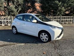 Usata 2017 Toyota Aygo Due volumi | 7000 € (Ottimo prezzo)