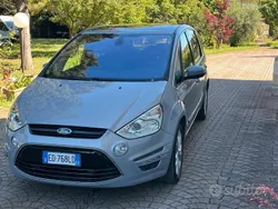 Grigio Usata 2011 Ford S-MAX Titanium Monovolume | 8200 € (Buon prezzo)