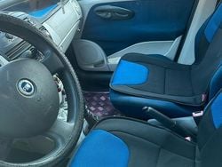 Blu Usata 2004 Fiat Punto Due volumi | 700 € (Super prezzo)