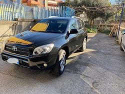 Nero Usata 2007 Toyota RAV4 SUV | 5900 € (Buon prezzo)