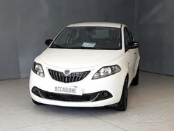 Bianco Usata 2022 Lancia Ypsilon Silver Due volumi | 8890 € (Ottimo prezzo)
