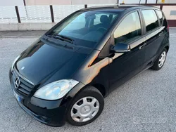 Nero Usata 2009 Mercedes A150 Classic Monovolume | 2400 € (Buon prezzo)