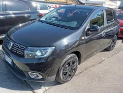 Nero Usata 2019 Dacia Sandero Comfort Due volumi | 7300 € (Super prezzo)