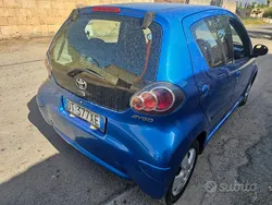 Usata 2010 Toyota Aygo Due volumi | 4200 € (Buon prezzo)