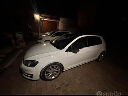 Bianco Usata 2013 VW Golf VII Tre volumi | 6500 € (Buon prezzo)
