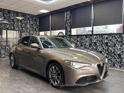 Grigio Usata 2018 Alfa Romeo Giulia Tre volumi | 16.900 € (Ottimo prezzo)