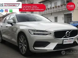 Bianco Usata 2021 Volvo V60 R-Design Station wagon | 24.900 € (Buon prezzo)