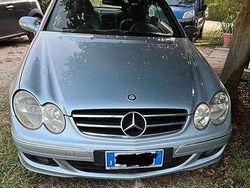 Blu Usata 2007 Mercedes CLK270 Coupé | 4500 €