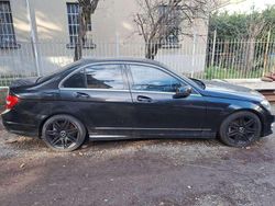 Usata 2000 Mercedes C250 Tre volumi | 4000 €